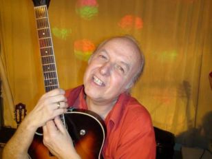 Tonio " Guitariste, chanteur "